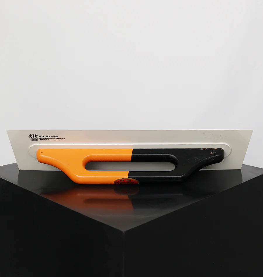 Plastic White Base Trowel